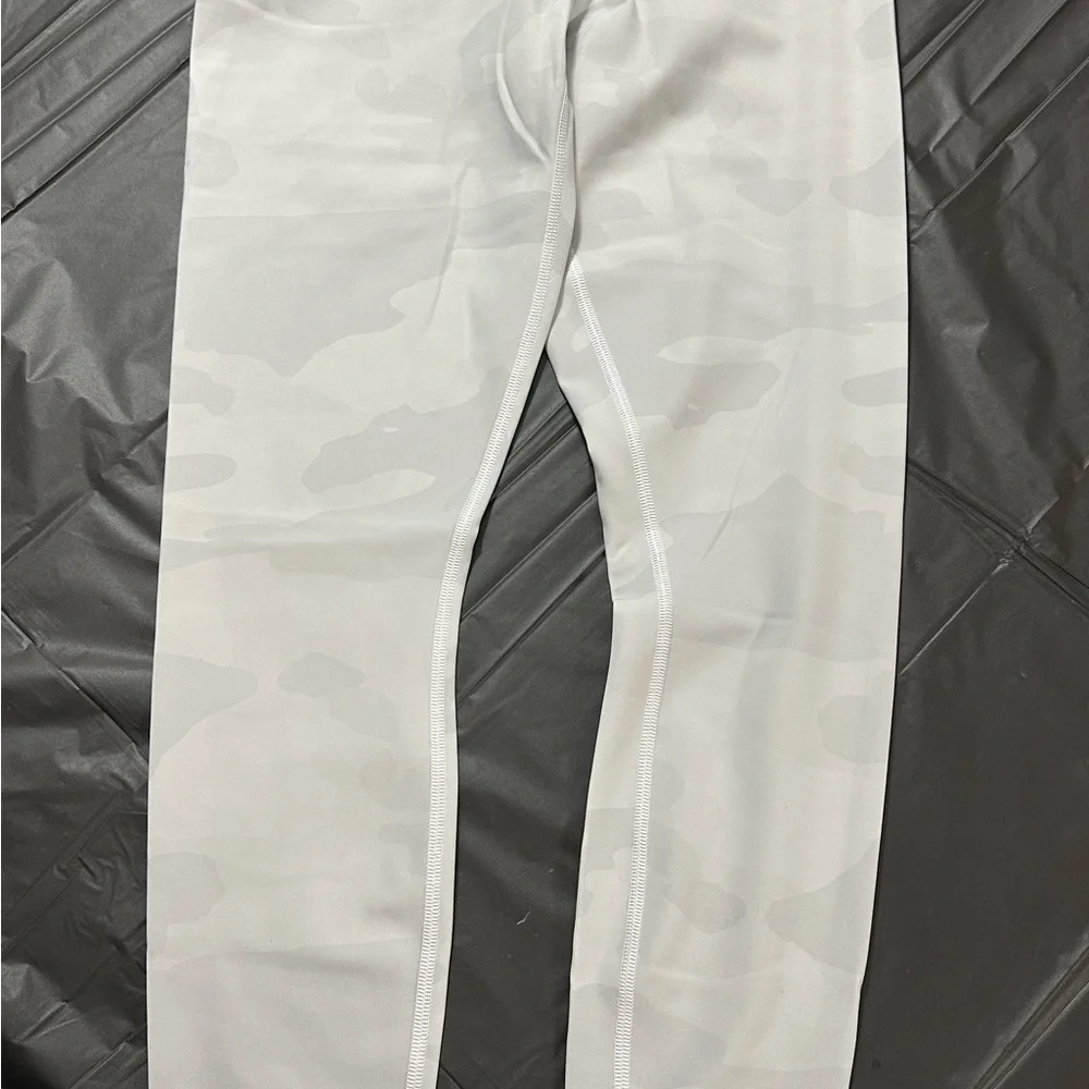 Alo High Waist Vapor Leggings- Gray Camouflage - Picture 8 of 9